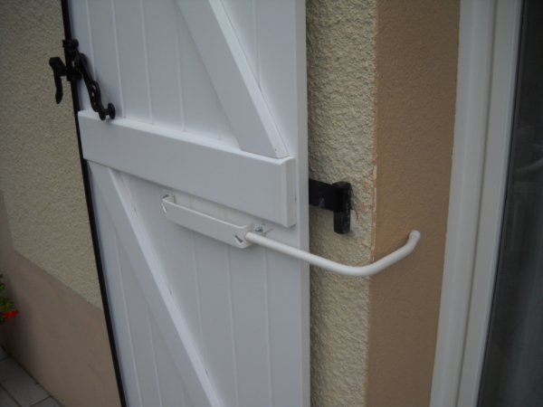 Bloque Volet Long Blanc - Droit pour Volet Bois – Image 3