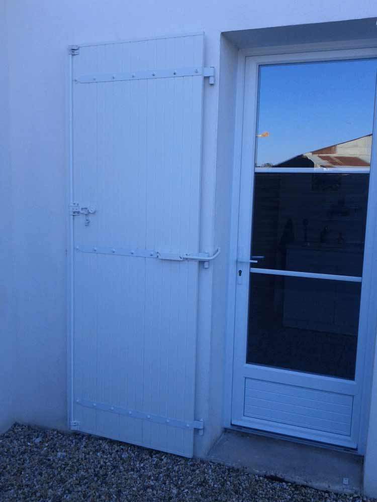 Bloque-volet standard sur Porte Fenêtre PVC